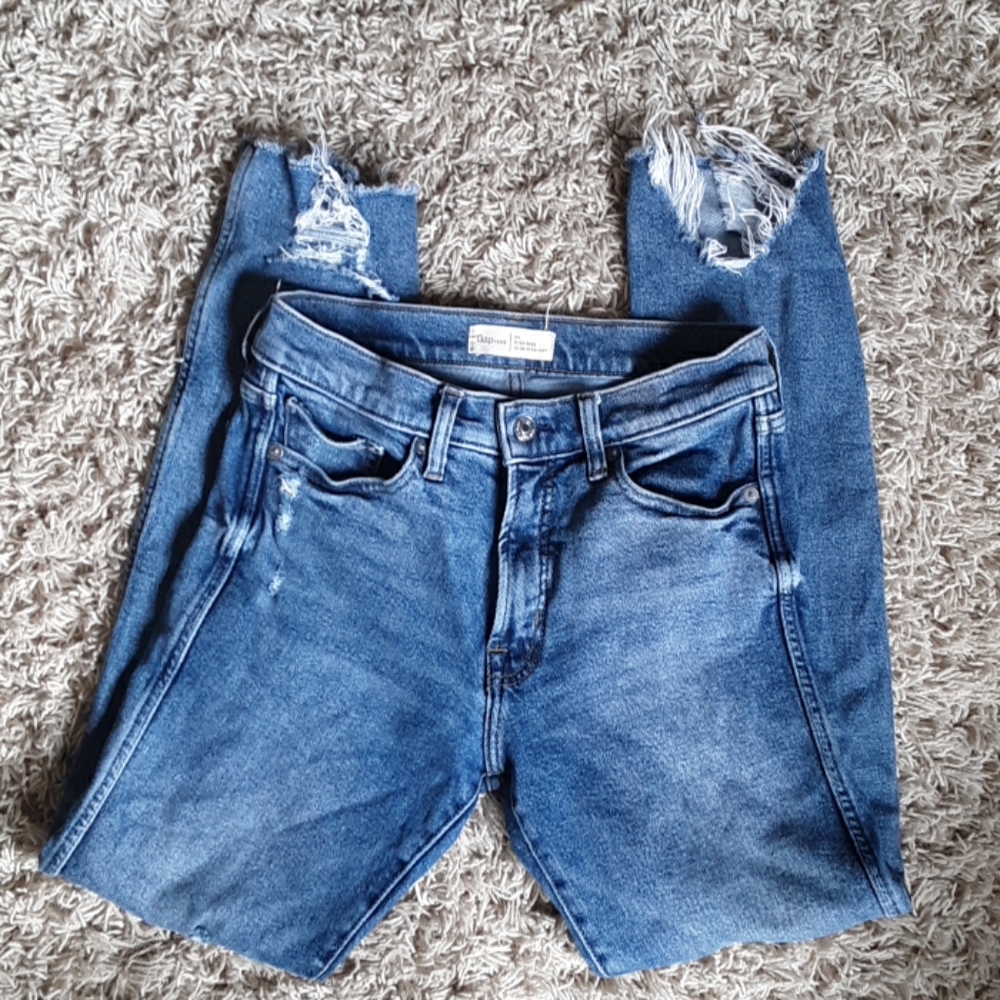 GAP 1969 highrise slim straight jeans